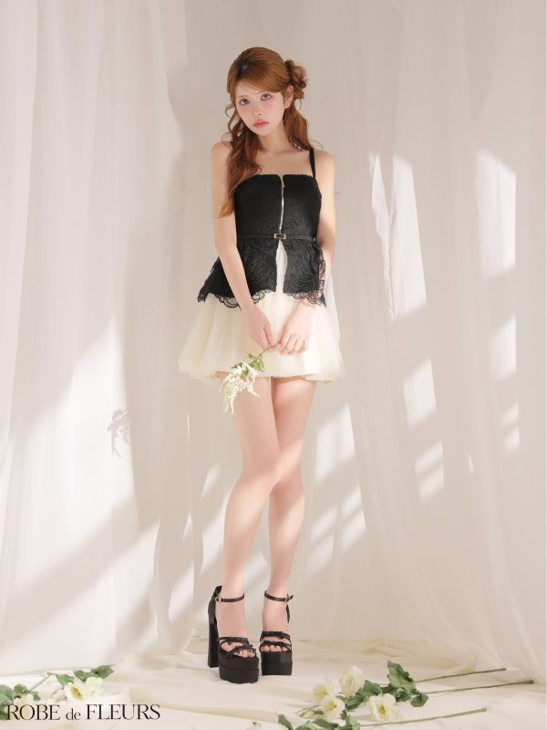 ブラックxアイボリー　モデル：まりん　身長：164cm　着用サイズ：Sサイズ