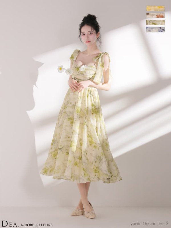 グリーン　モデル：ゆりお　身長：165cm　着用サイズ：Sサイズ