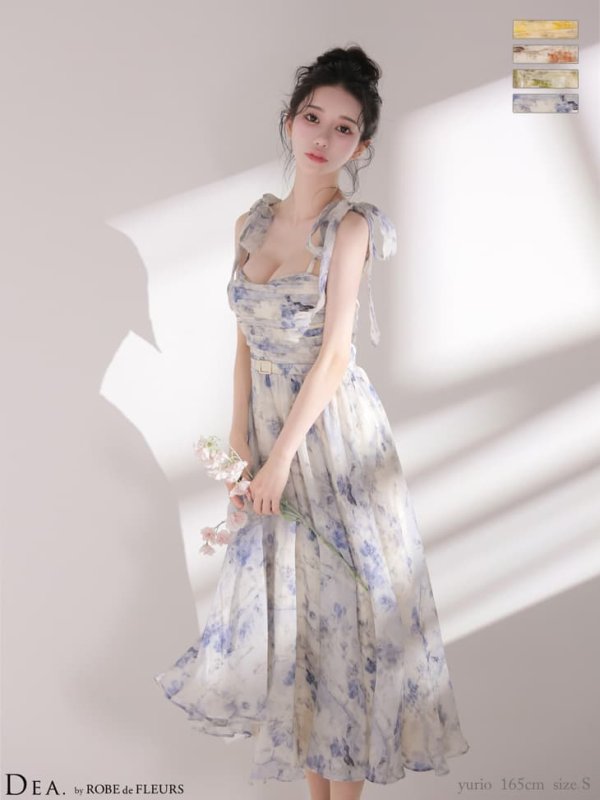 ブルー　モデル：ゆりお　身長：165cm　着用サイズ：Sサイズ