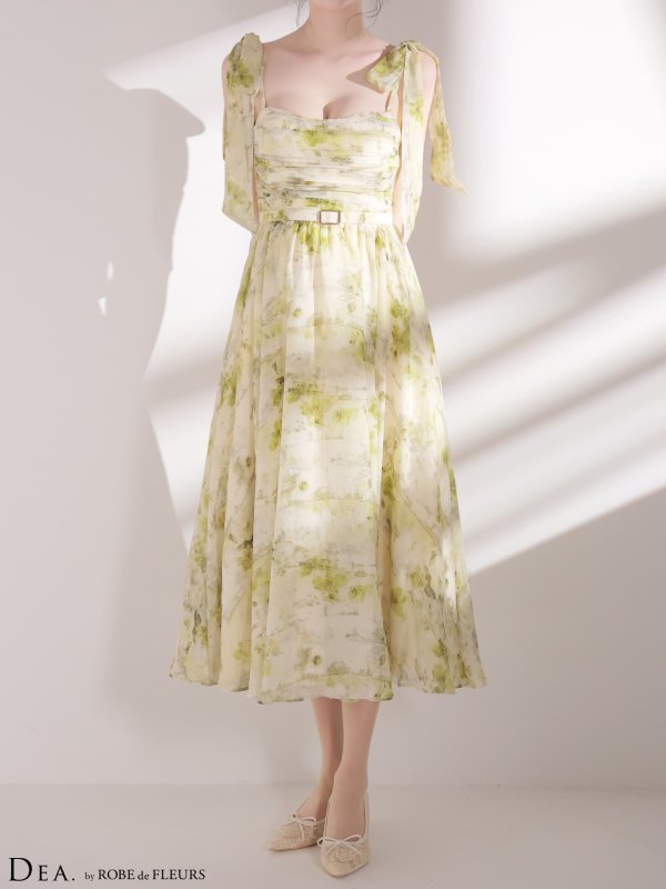 グリーン　モデル：ゆりお　身長：165cm　着用サイズ：Sサイズ