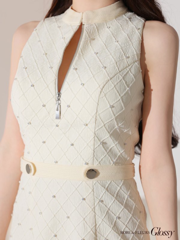 画像17: XSサイズあり【Glossy/グロッシー】フロントジッパー/ ビジュー/ リブ/ ノースリーブ/ タイト/ ミニドレス/ キャバドレス[OF08] (17)