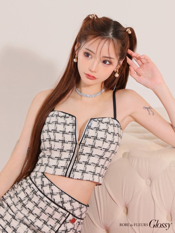 ホワイト モデル:みみ 身長:162cm 着用サイズ:Sサイズ