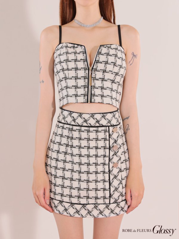 ホワイト モデル:みみ 身長:162cm 着用サイズ:Sサイズ