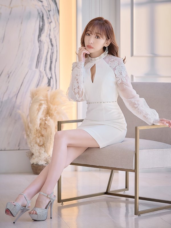 画像4: Lサイズあり【IRMA/イルマ】ワンカラー/ 長袖/ 袖あり/ カットアウト/ ハイネック/ タイト/ ミニドレス【HC02】 (4)