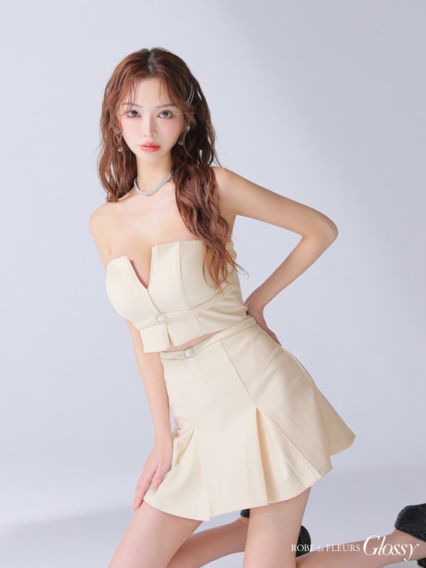 アイボリー モデル：みゆ　身長：166cm 着用サイズ：Sサイズ