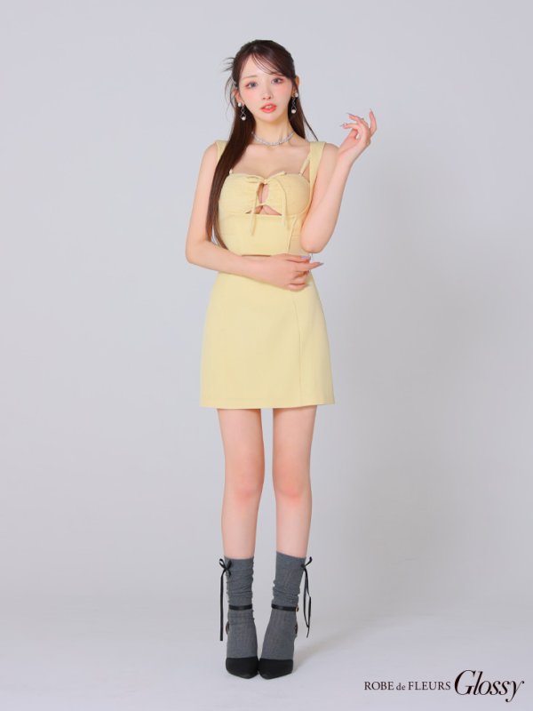 イエロー モデル:らいか 身長:163cm 着用サイズ:Sサイズ