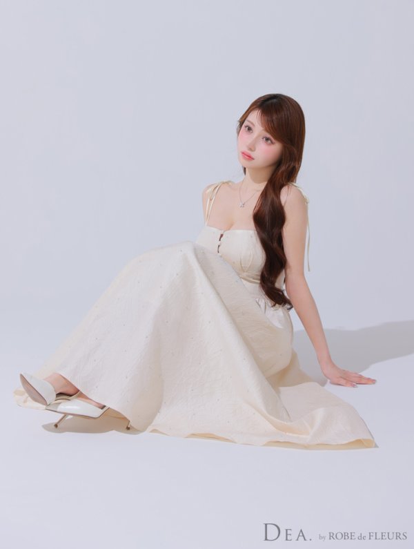 アイボリー モデル:ももか 身長:156cm 着用サイズ:Sサイズ