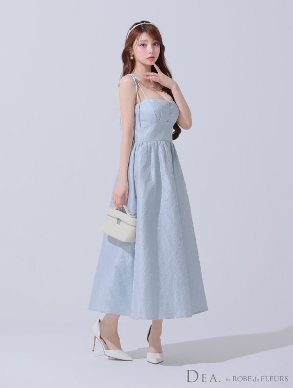 ブルー モデル:ももか 身長:156cm 着用サイズ:Sサイズ