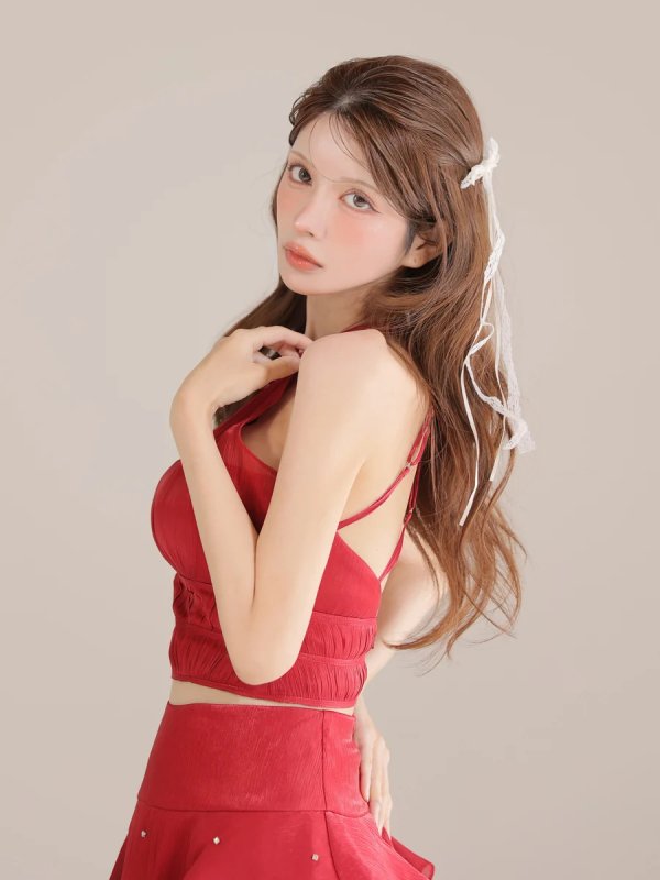 ワインレッド　モデル：まりん　身長：164cm　着用サイズ：Sサイズ