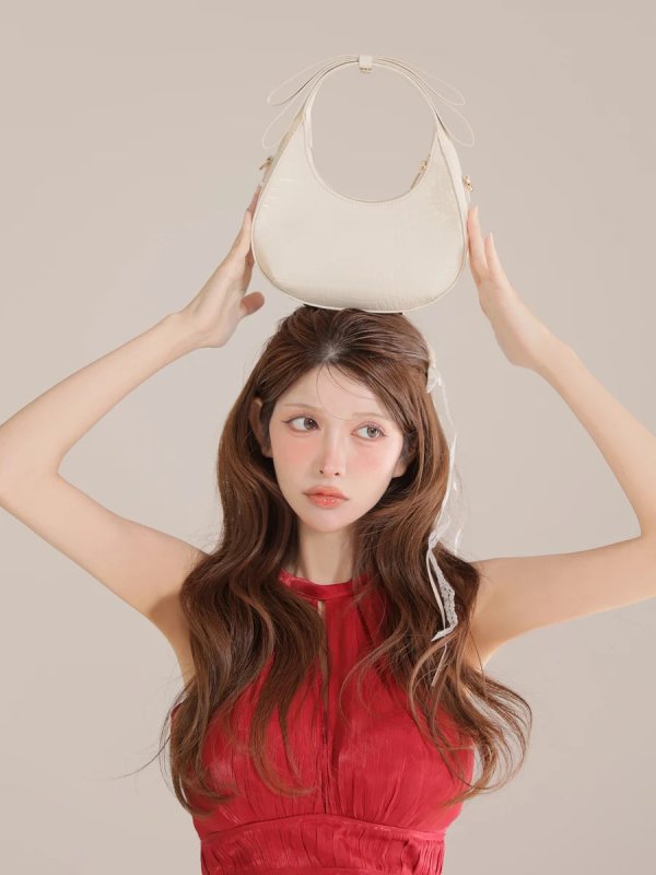 ワインレッド　モデル：まりん　身長：164cm　着用サイズ：Sサイズ