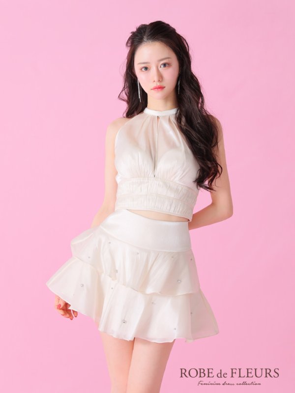 アイボリー モデル:るな 身長:159cm 着用サイズ:Sサイズ