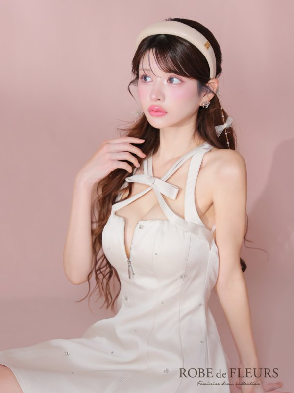 アイボリー モデル:まりん 身長:164cm 着用サイズ:Sサイズ