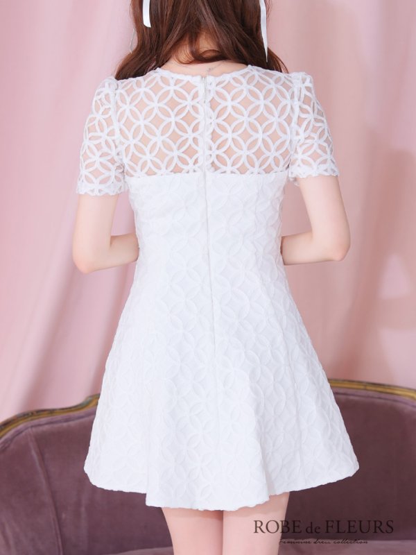 画像17: XSサイズあり【ROBE de FLEURS/ローブドフルール】シースルーレース/ ビジュー/ バストジップ/ 袖あり/ 半袖/ フレア/ ミニドレス/ キャバドレス[OF2] (17)
