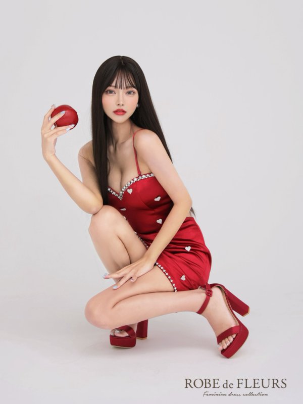 画像9: XSサイズあり【ROBE de FLEURS/ローブドフルール】Heart bijou satin setup dress / ハートビジュー/ サテン/ セットアップ/ ミニドレス/ キャバドレス[OF2] (9)