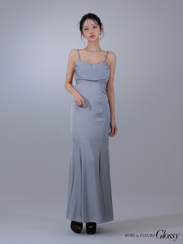 グレー モデル:まおちゃる 身長:160cm 着用サイズ:Sサイズ