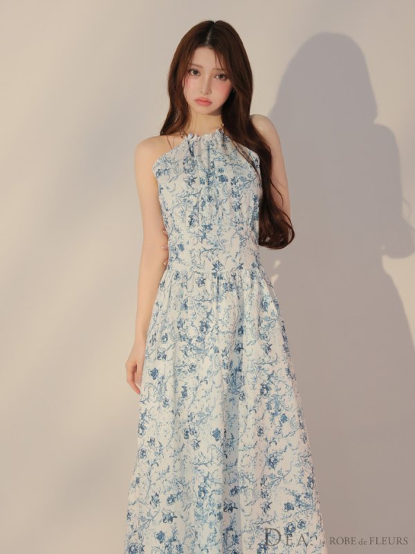 ブルー モデル:ももか 身長:156cm 着用サイズ:Sサイズ