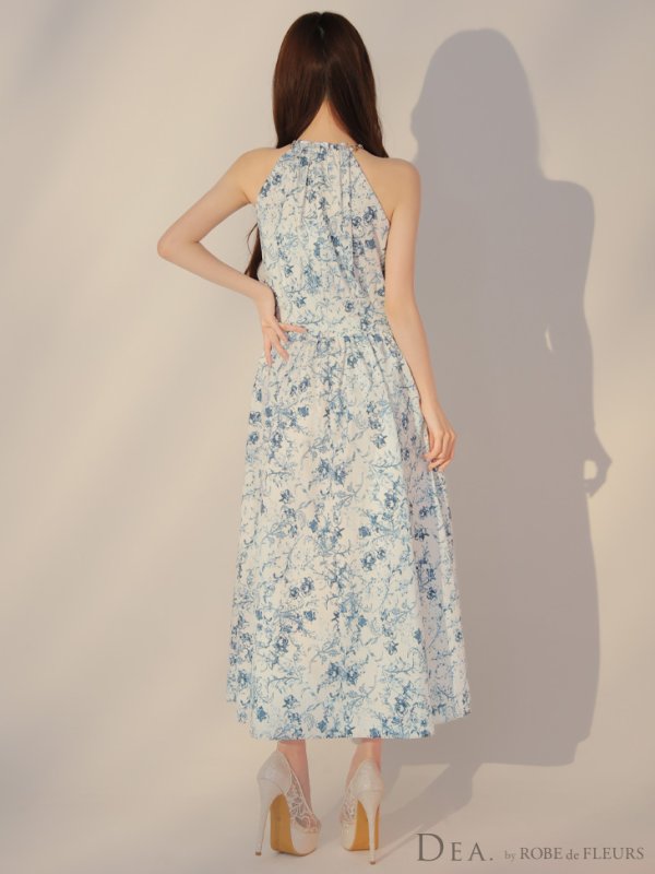 ブルー モデル:ももか 身長:156cm 着用サイズ:Sサイズ