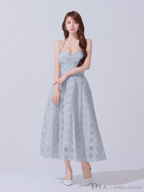 ブルー モデル：ももか　身長：156cm　着用サイズ：Sサイズ