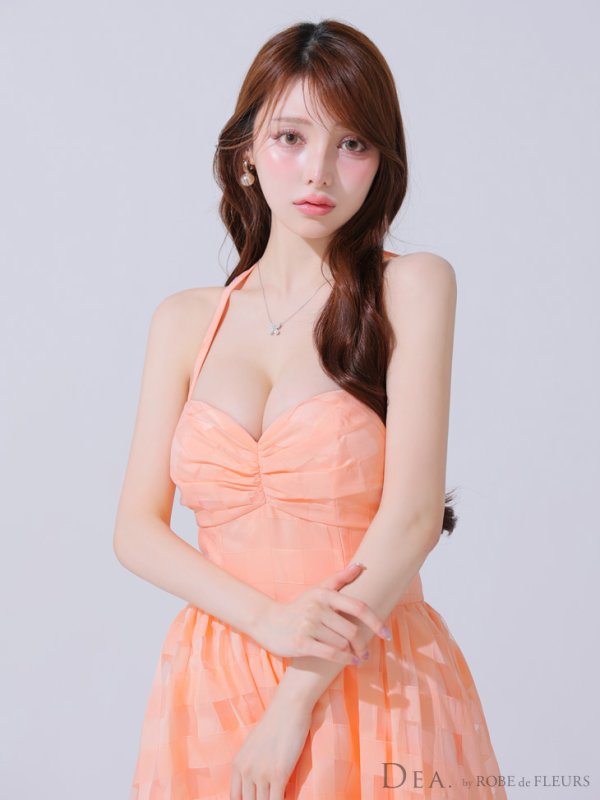 オレンジ モデル：ももか　身長：156cm　着用サイズ：Sサイズ