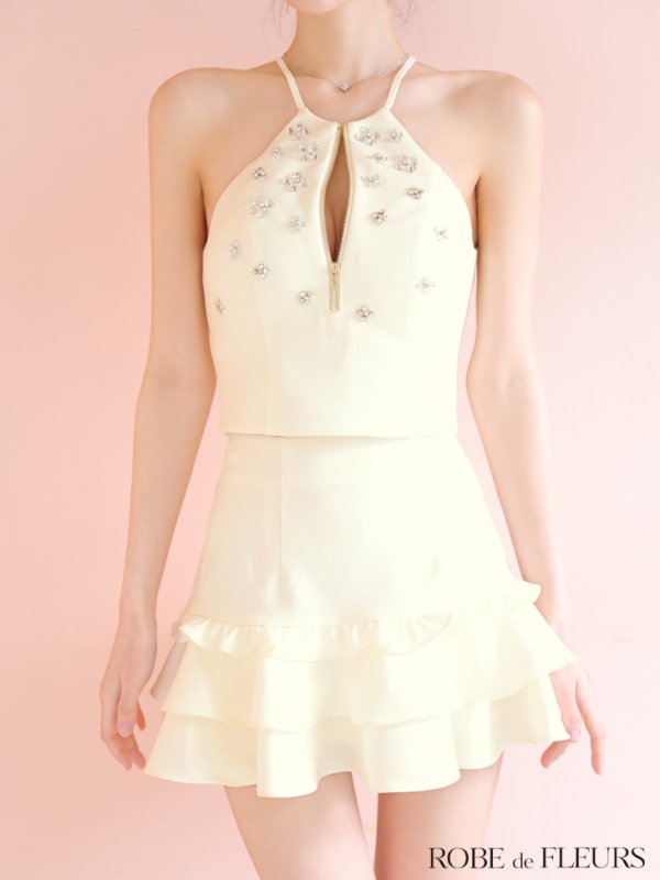 アイボリー モデル：まりん　身長：164cm　着用サイズ：Sサイズ