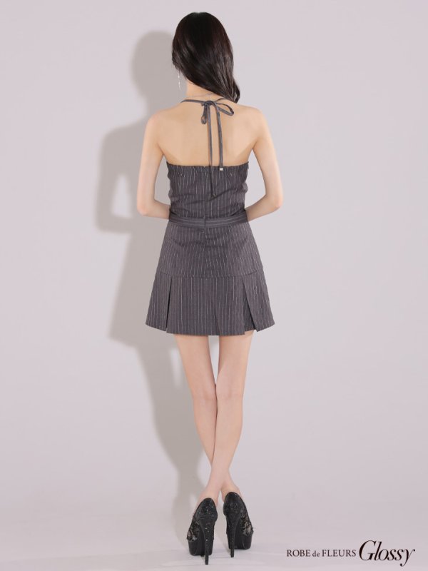 グレー モデル：ゆりお　身長：165cm　着用サイズ：Sサイズ