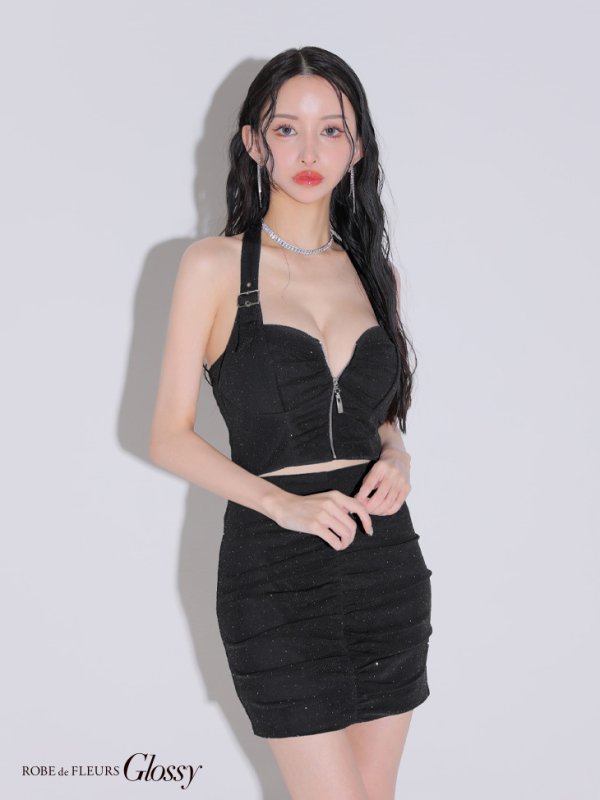 ブラック モデル:まおちゃる 身長:160cm 着用サイズ:Sサイズ