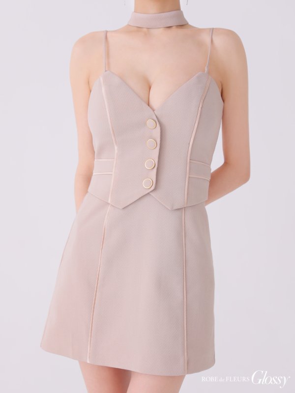 ピンクベージュ モデル:まおちゃる 身長:160cm 着用サイズ:Sサイズ