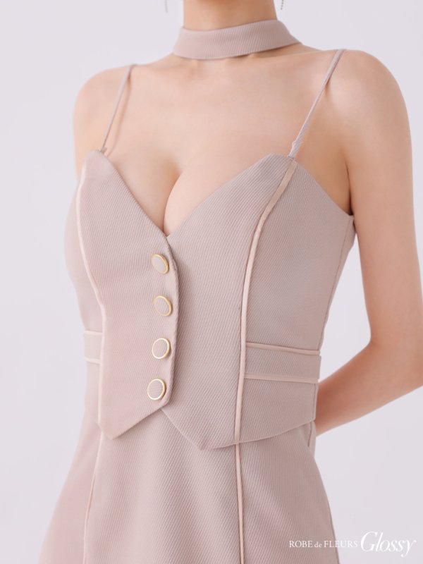 ピンクベージュ モデル:まおちゃる 身長:160cm 着用サイズ:Sサイズ