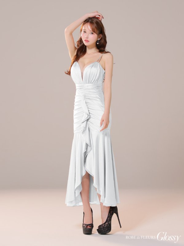 ホワイト モデル:ゆめ 身長:160cm 着用サイズ:Sサイズ