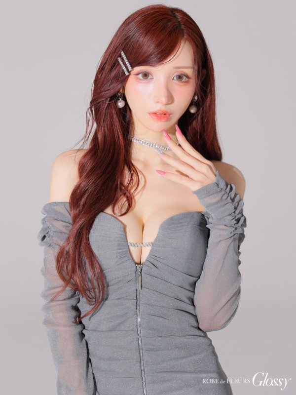 チャコールグレー モデル:らいか 身長:163cm 着用サイズ:Sサイズ