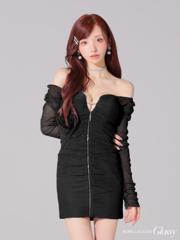 ブラック モデル:らいか 身長:163cm 着用サイズ:Sサイズ