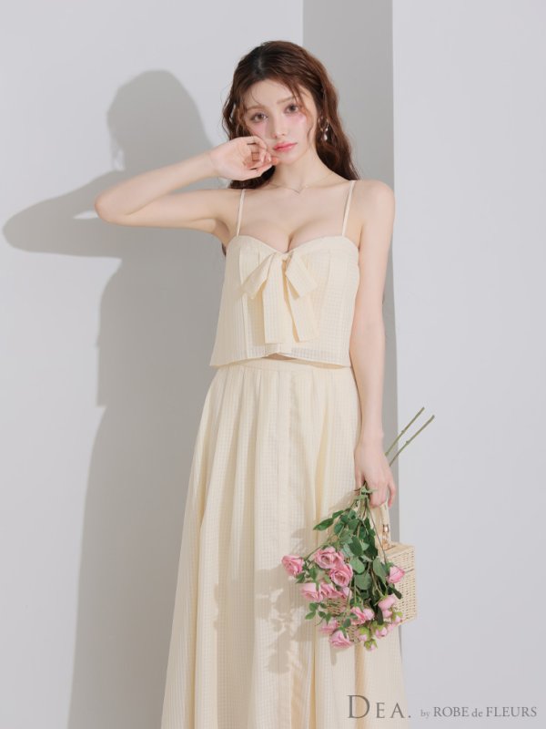 クリームイエロー モデル:ももか 身長:156cm 着用サイズ:Sサイズ