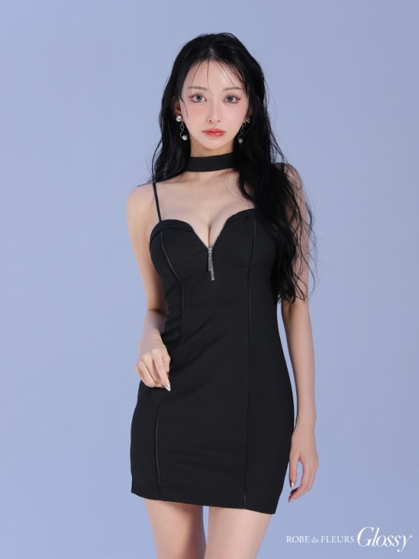 ブラック モデル：まおちゃる　身長：158cm　着用サイズ：Sサイズ