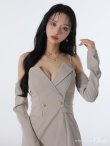ベージュ モデル：まおちゃる　身長：160cm　着用サイズ：Sサイズ