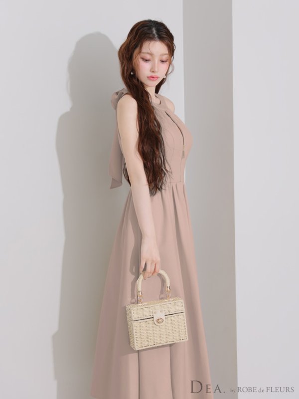 ピンク モデル:ももか 身長:156cm 着用サイズ:Sサイズ