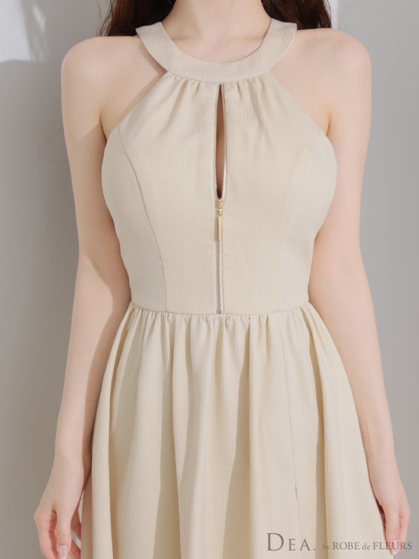 ベージュ モデル:ももか 身長:156cm 着用サイズ:Sサイズ