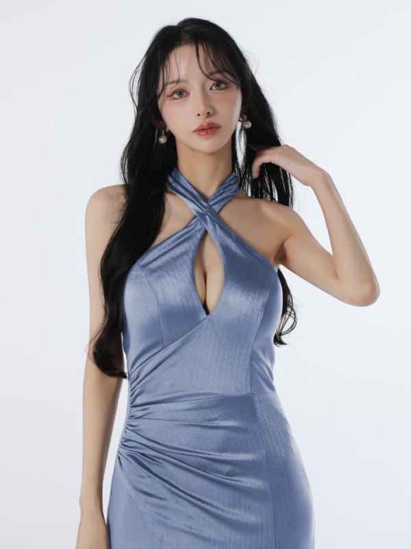 ブルー モデル：まおちゃる　身長：158cm　着用サイズ：Sサイズ