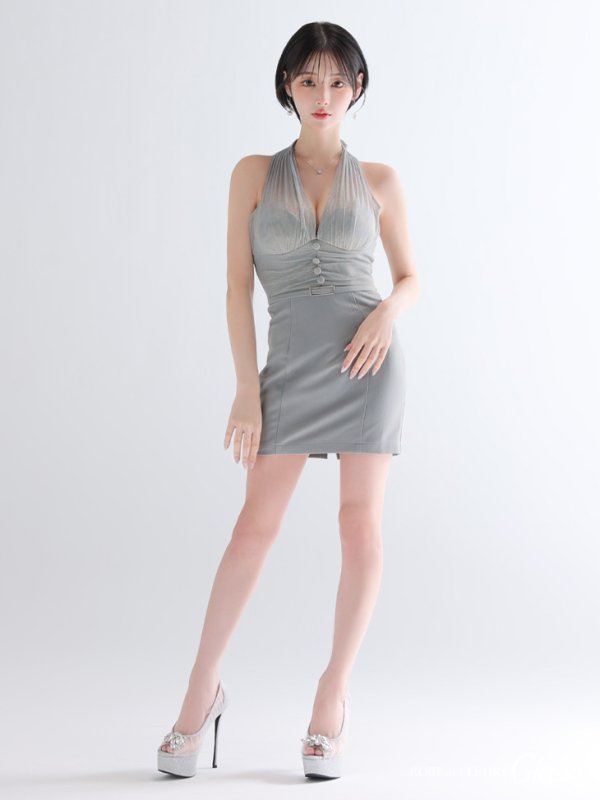 グレー　モデル：りこ　身長：156cm　着用サイズ：Sサイズ