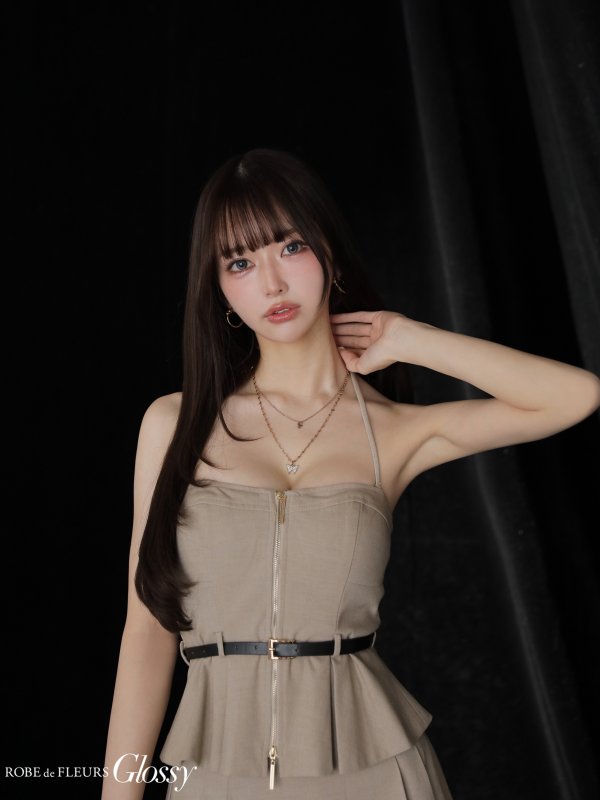 ベージュ　モデル：あすか　身長：170cm　着用サイズ：Sサイズ