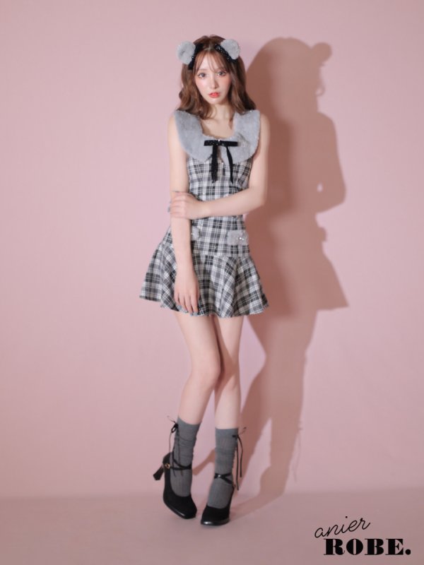 画像3: XSサイズあり【Anier ROBE./アニエルローブ】【ROBE de FLEURS/ローブドフルール】Fluffy cute check bear setup mini dress/ セットアップ/ 2ピース/ キャミソール/ コスプレ/ファー/ フレア/ ミニドレス/ キャバドレス[OF2] (3)