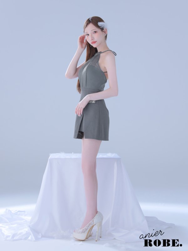 グレー モデル：れいな先生　身長：163cm　着用サイズ：Sサイズ