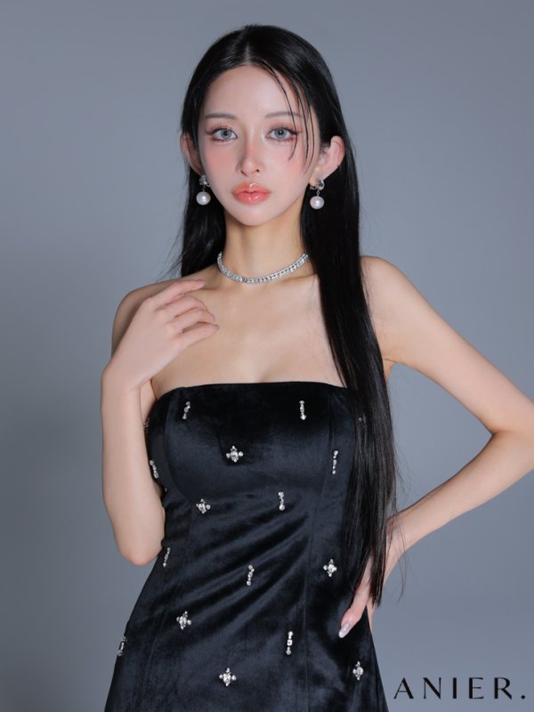 ブラック　モデル：まおちゃる　身長：158cm　着用サイズ：Sサイズ