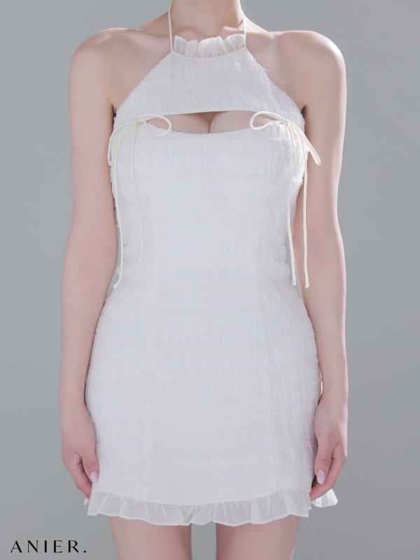 アイボリー　モデル：はな　身長：159cm　着用サイズ：Sサイズ