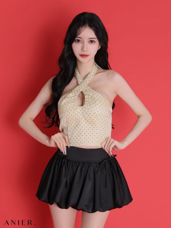 アイボリーxブラック モデル：ゆりお　身長：165cm　着用サイズ：Sサイズ