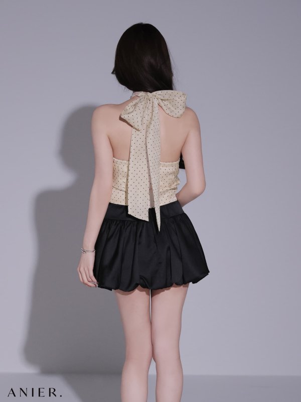 アイボリーxブラック モデル：ももか　身長：156cm　着用サイズ：Sサイズ