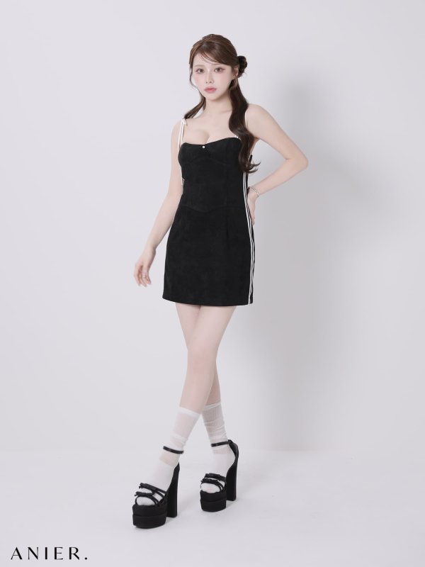 ブラック　モデル：ももか　身長：156cm　着用サイズ：Sサイズ
