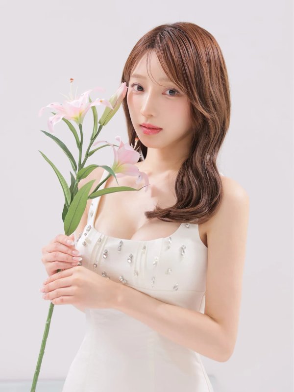 アイボリー　モデル：はな　身長：159cm　着用サイズ：Sサイズ