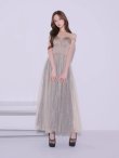 ベージュ　モデル：かりん　身長：165cm　着用サイズ：Sサイズ