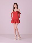 レッド モデル：はな　身長：159cm　着用サイズ：Sサイズ