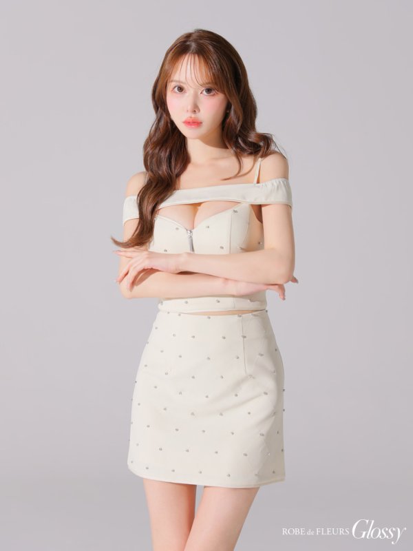 アイボリー モデル:ゆめ 身長:160cm 着用サイズ:Sサイズ